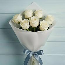 Букет 7 Белых роз Эдлесс Лав в Юрово