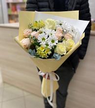 Букет цветов из:  Альстромерии, Розы и Хризантемы в Юрово