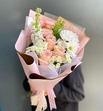 Букет цветов из:  Хризантемы и Розы в Юрово