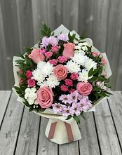 Букет цветов из:  Альстромерии, Гвоздики, Розы и Хризантемы в Юрово