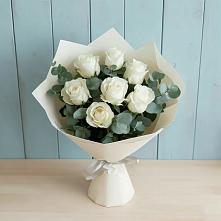 Букет Белые розы в Эвкалипте в Юрово